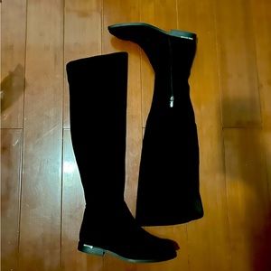NWT— Marc Fisher Black Boots